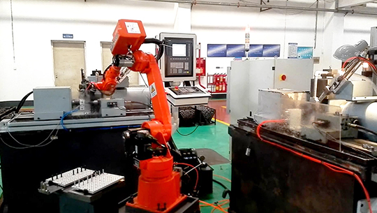 外圓磨機(jī)床上下料